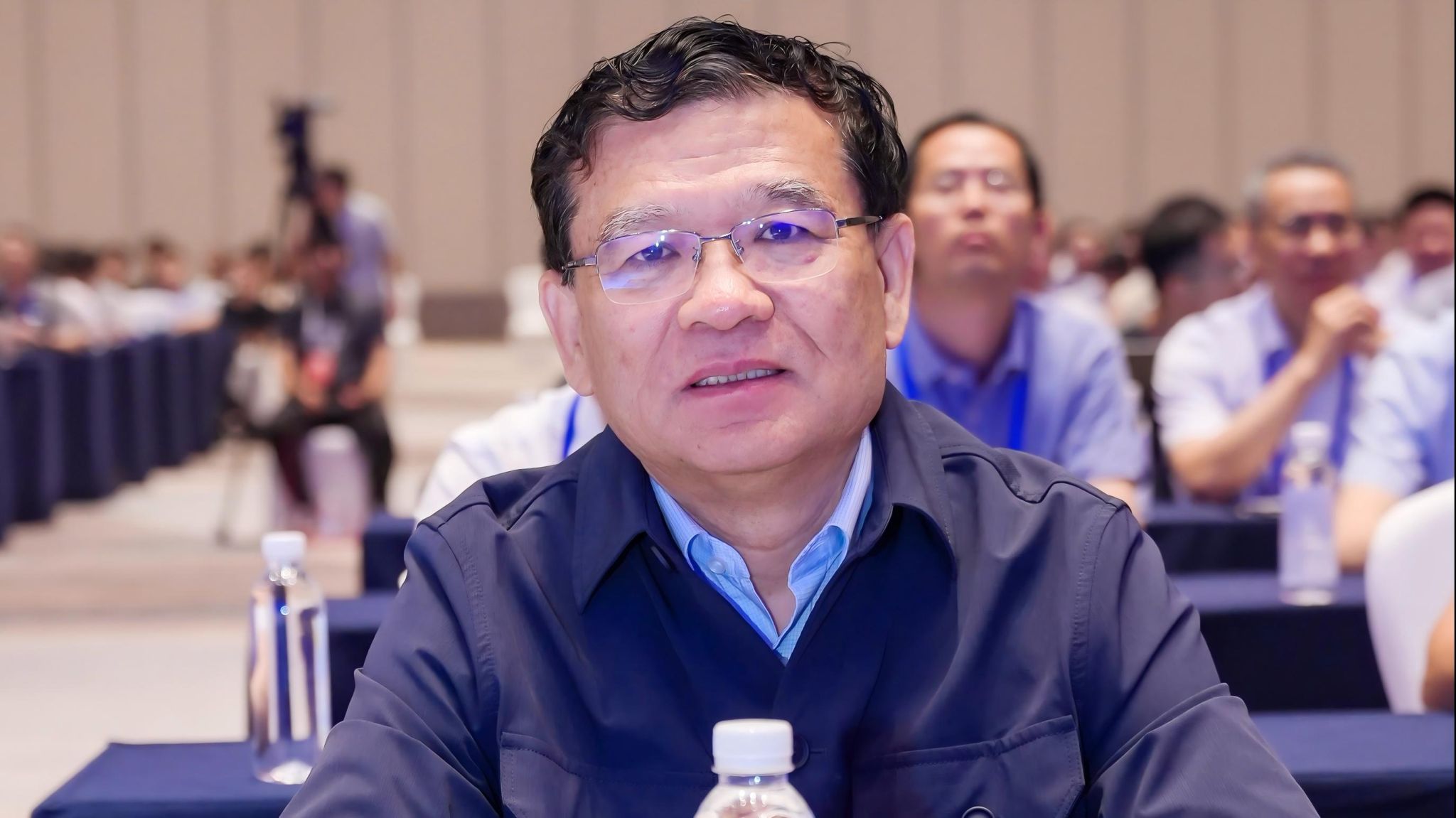 中國科學院院士郭雷研究員(AMSS)出席會議  6(1).jpg