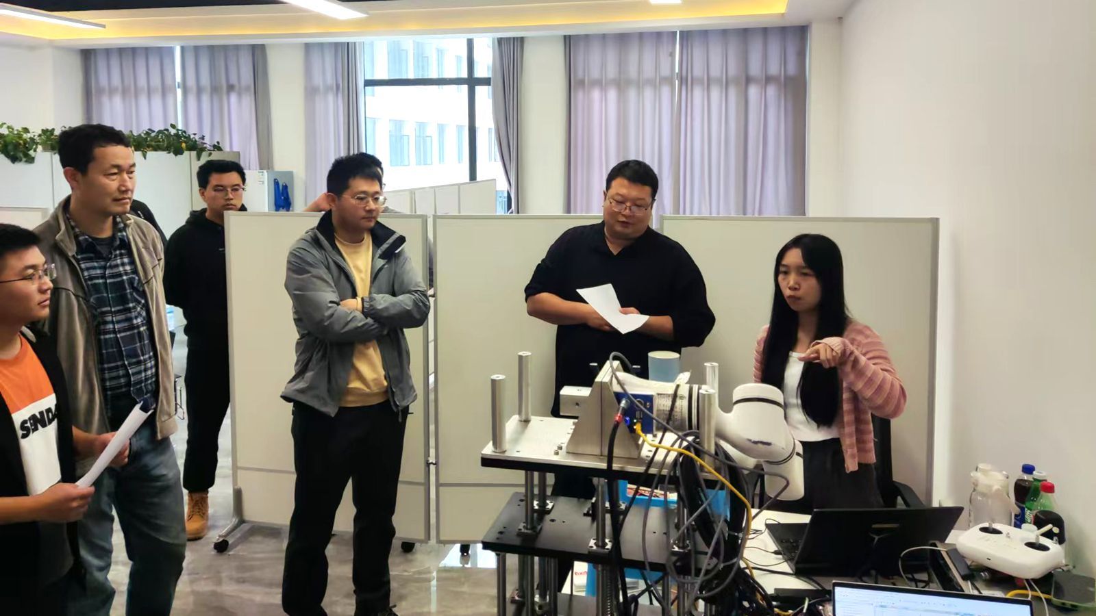 1733129490310597.jpg fd8bf6c99d7ce1a6341806677d8e167_副本.jpg